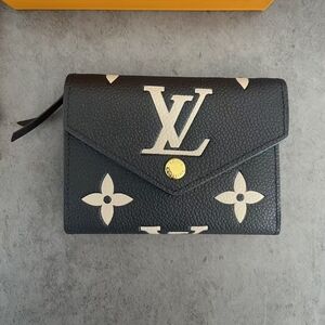 Louis Vuitton Victorine Wallet